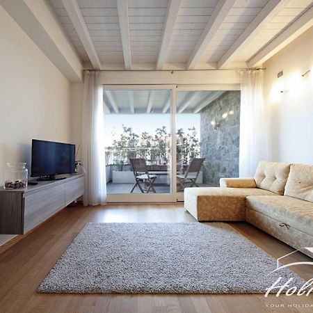 Warda A6 Apartment Desenzano del Garda Exterior photo